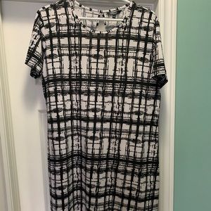 Brand new black & white dress